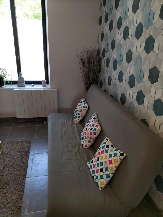 Au Champ Fleuri Apartment Bracieux Bagian luar foto
