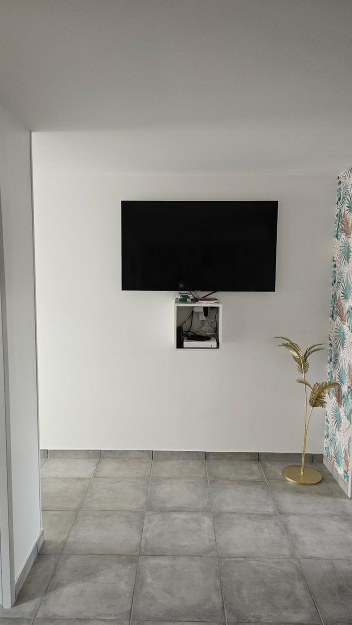 Au Champ Fleuri Apartment Bracieux Ruang foto